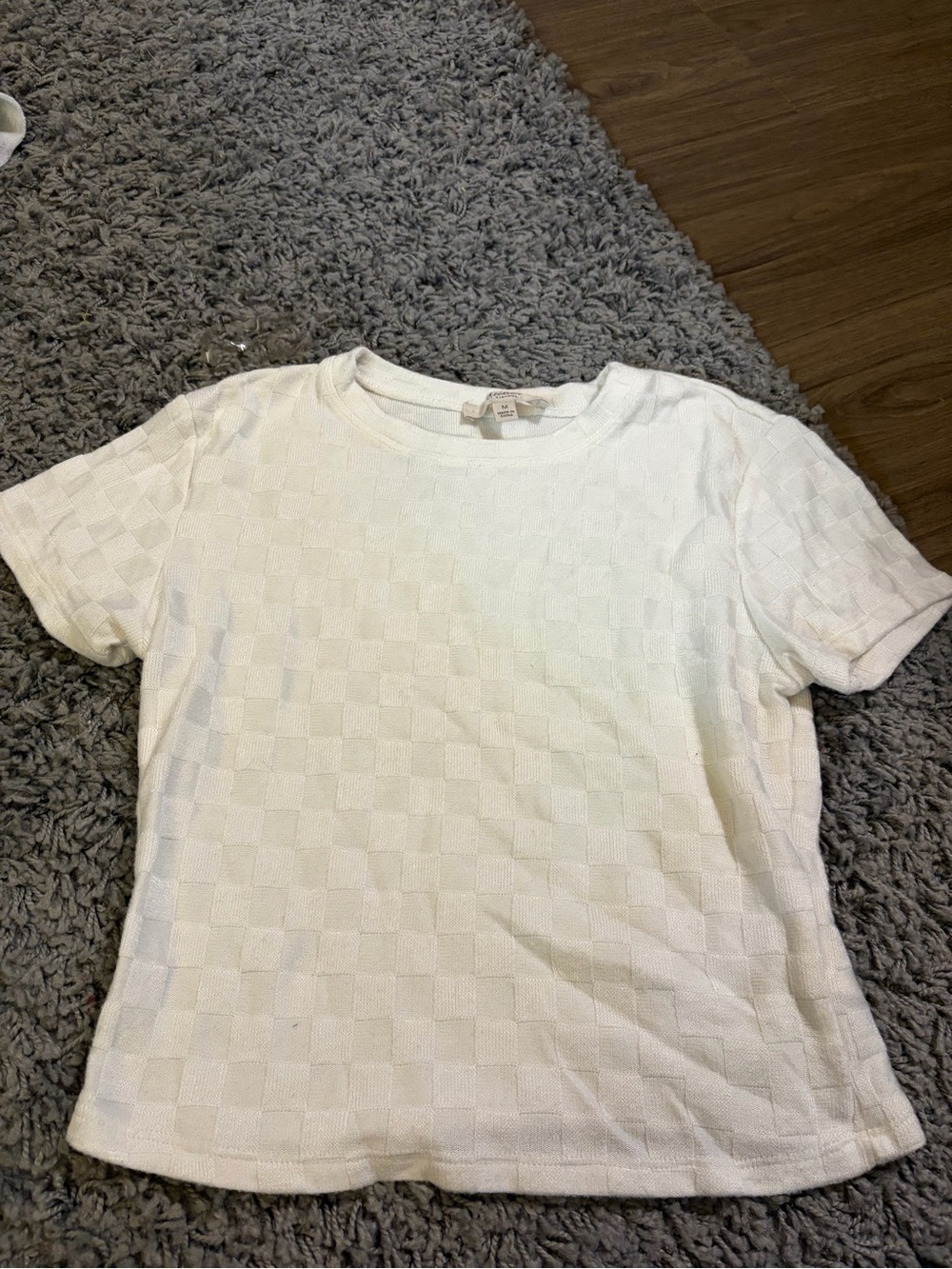 Atelier Sona White Textured Short Sleeve Crop Top
